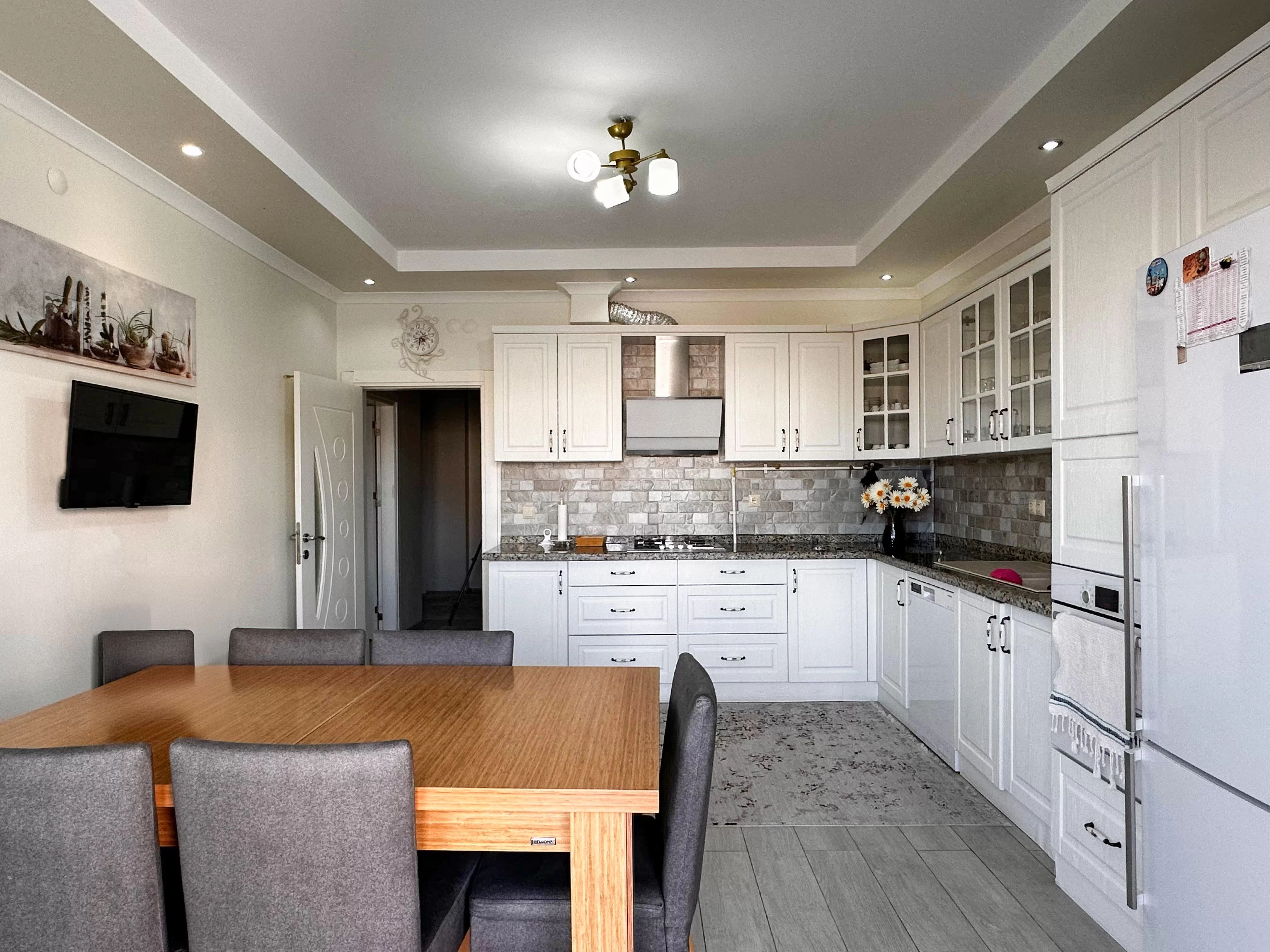 VİLLA TADINDA 4+2 SATILIK MÜSTAKİL EV