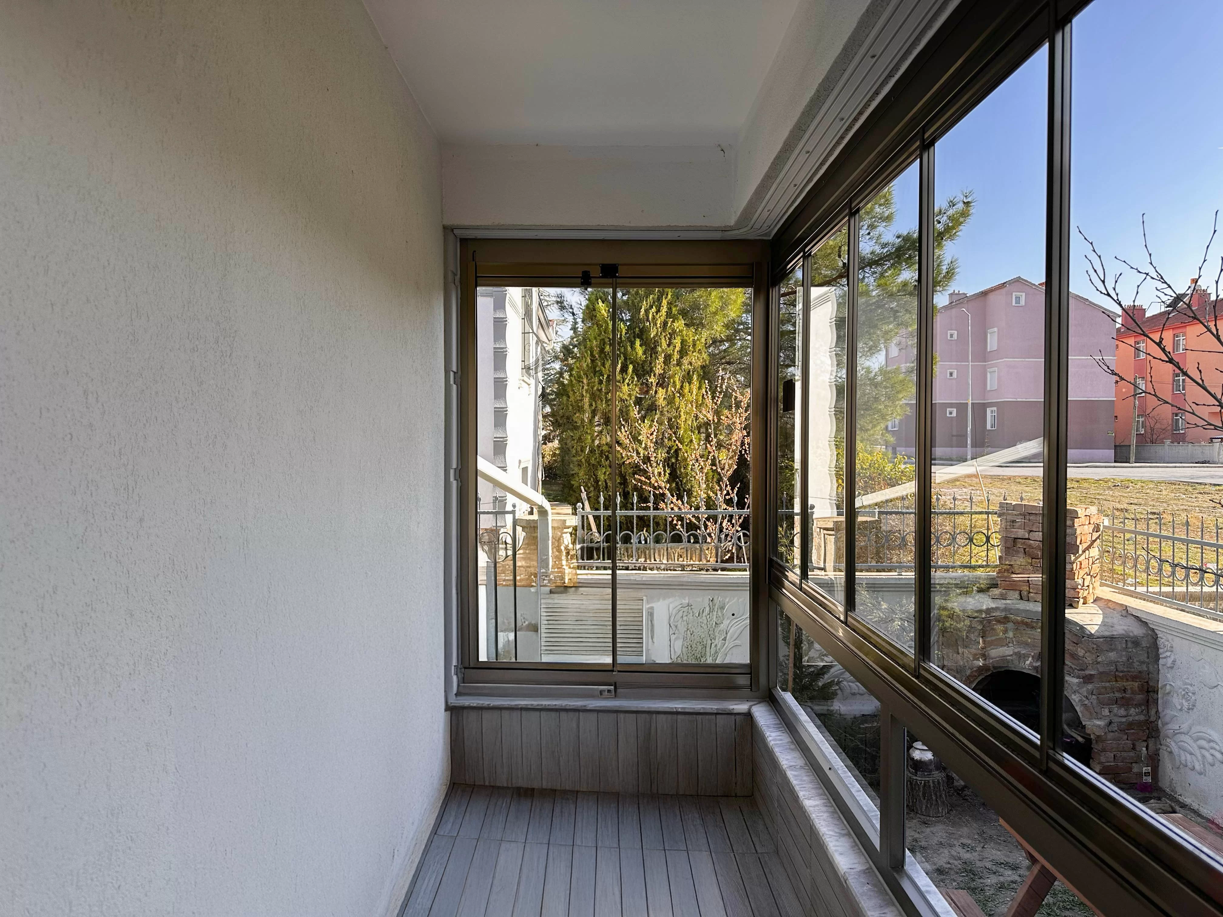 VİLLA TADINDA 4+2 SATILIK MÜSTAKİL EV