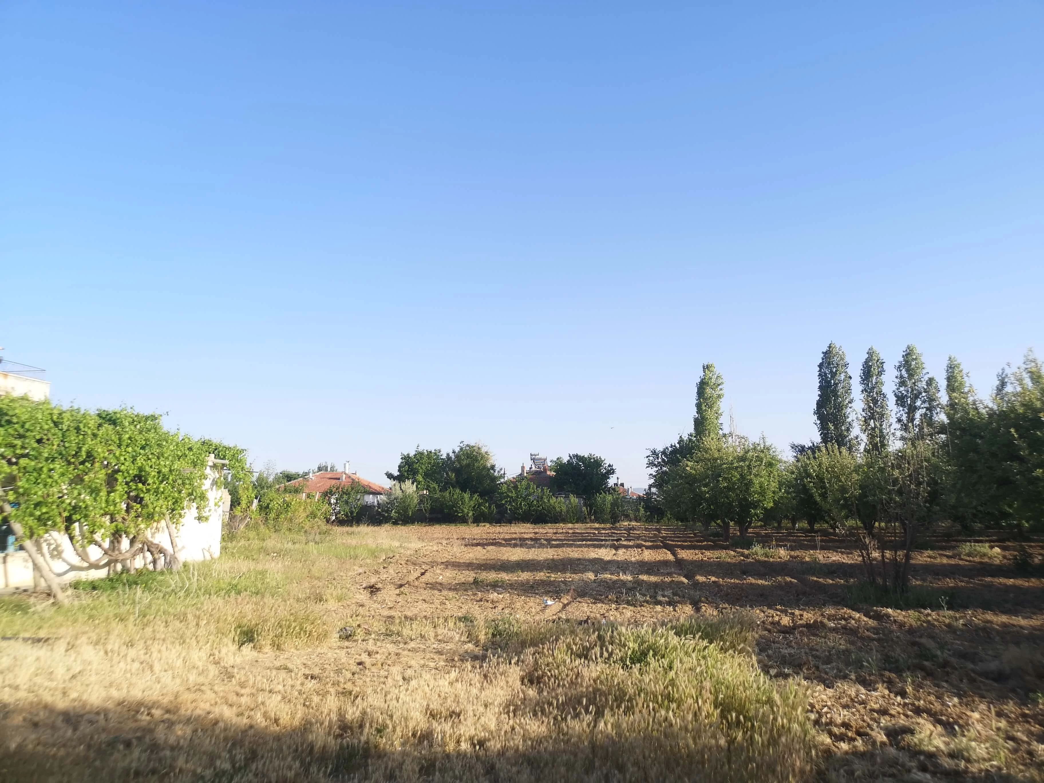 FATİH MAH.de SATILIK ARAZİ VE 2 KATLI BİNA