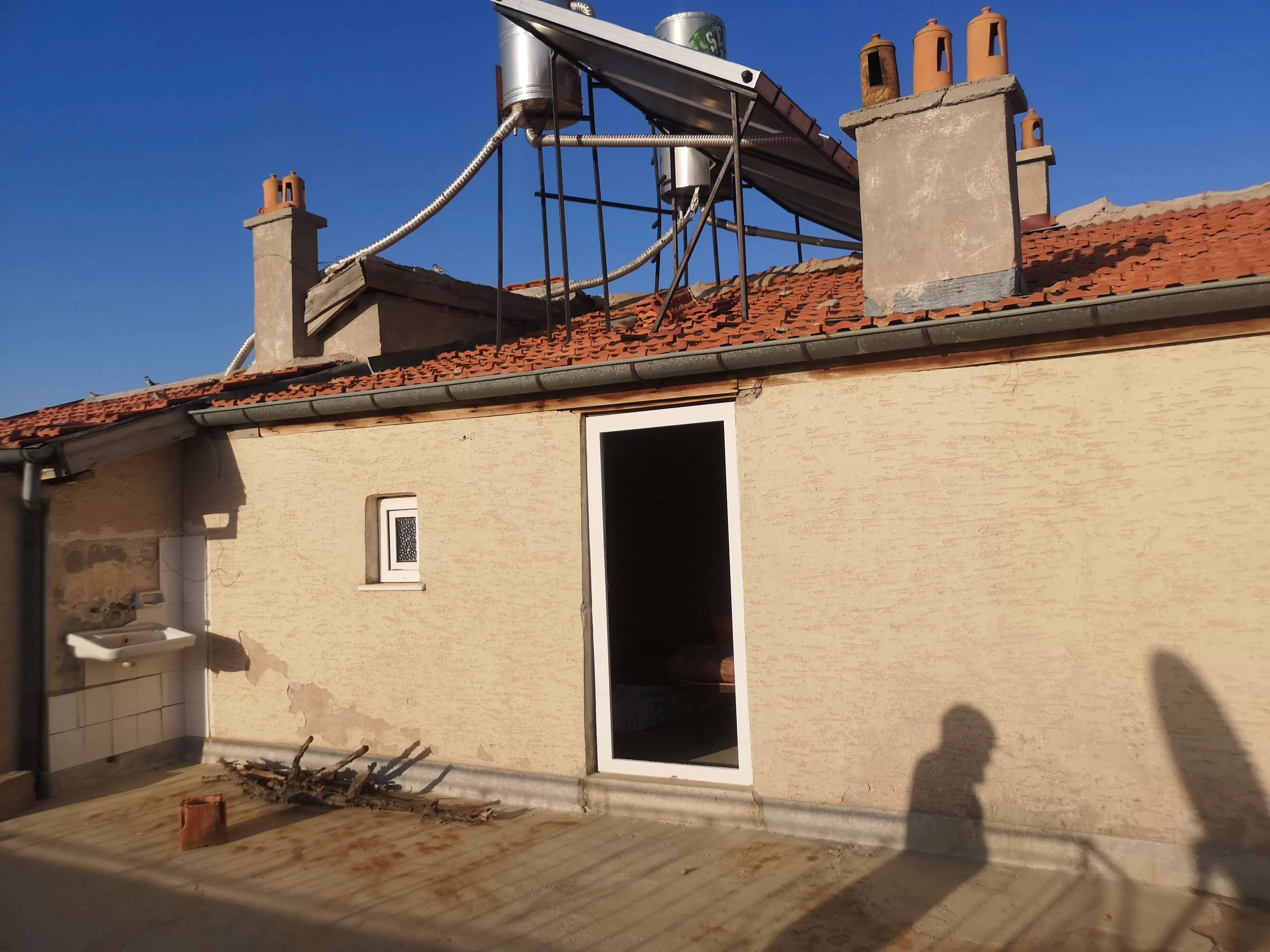 FATİH MAH.de SATILIK ARAZİ VE 2 KATLI BİNA