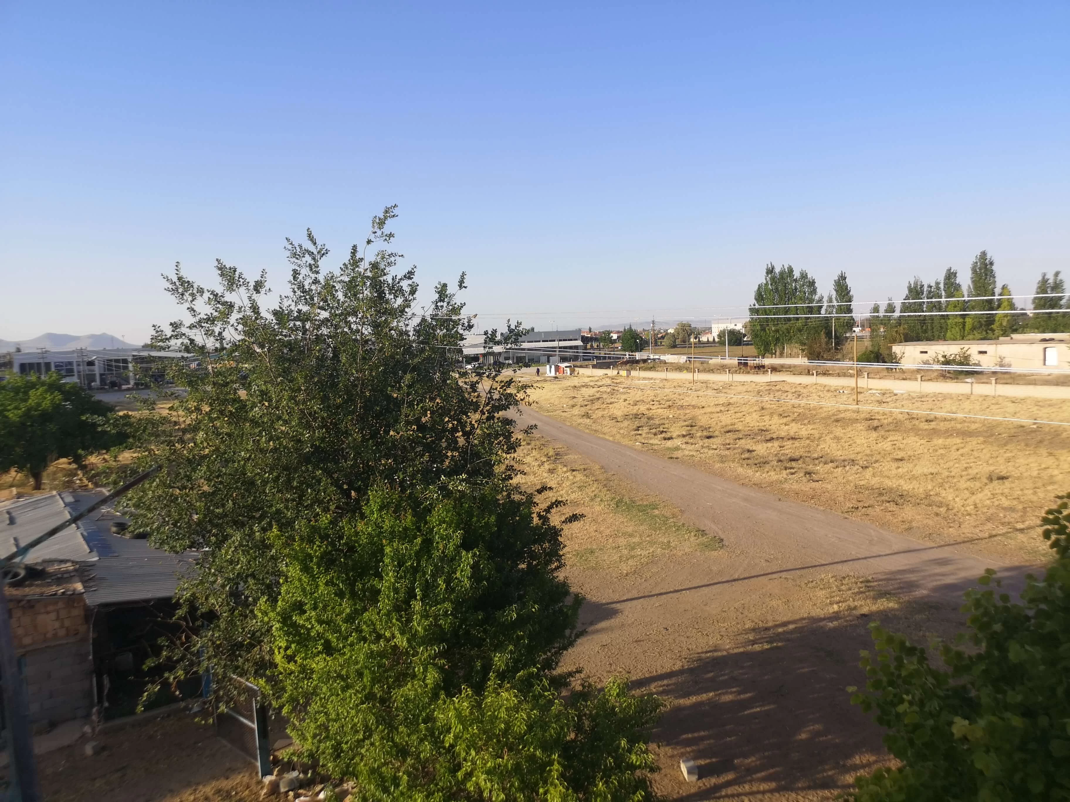 FATİH MAH.de SATILIK ARAZİ VE 2 KATLI BİNA