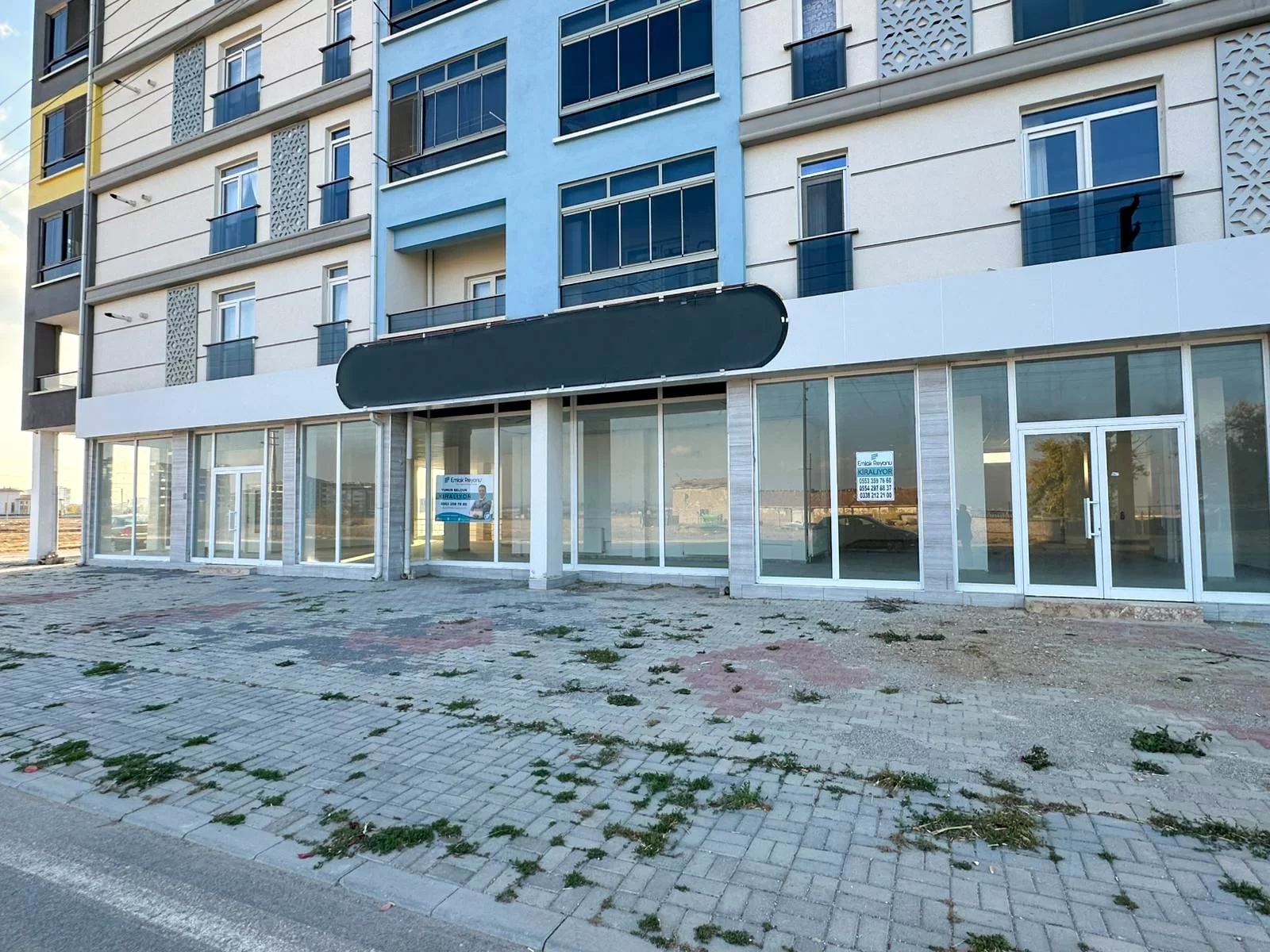 YENİŞEHİR MAH.de 705 m² KİRALIK DÜKKAN & MAĞAZA