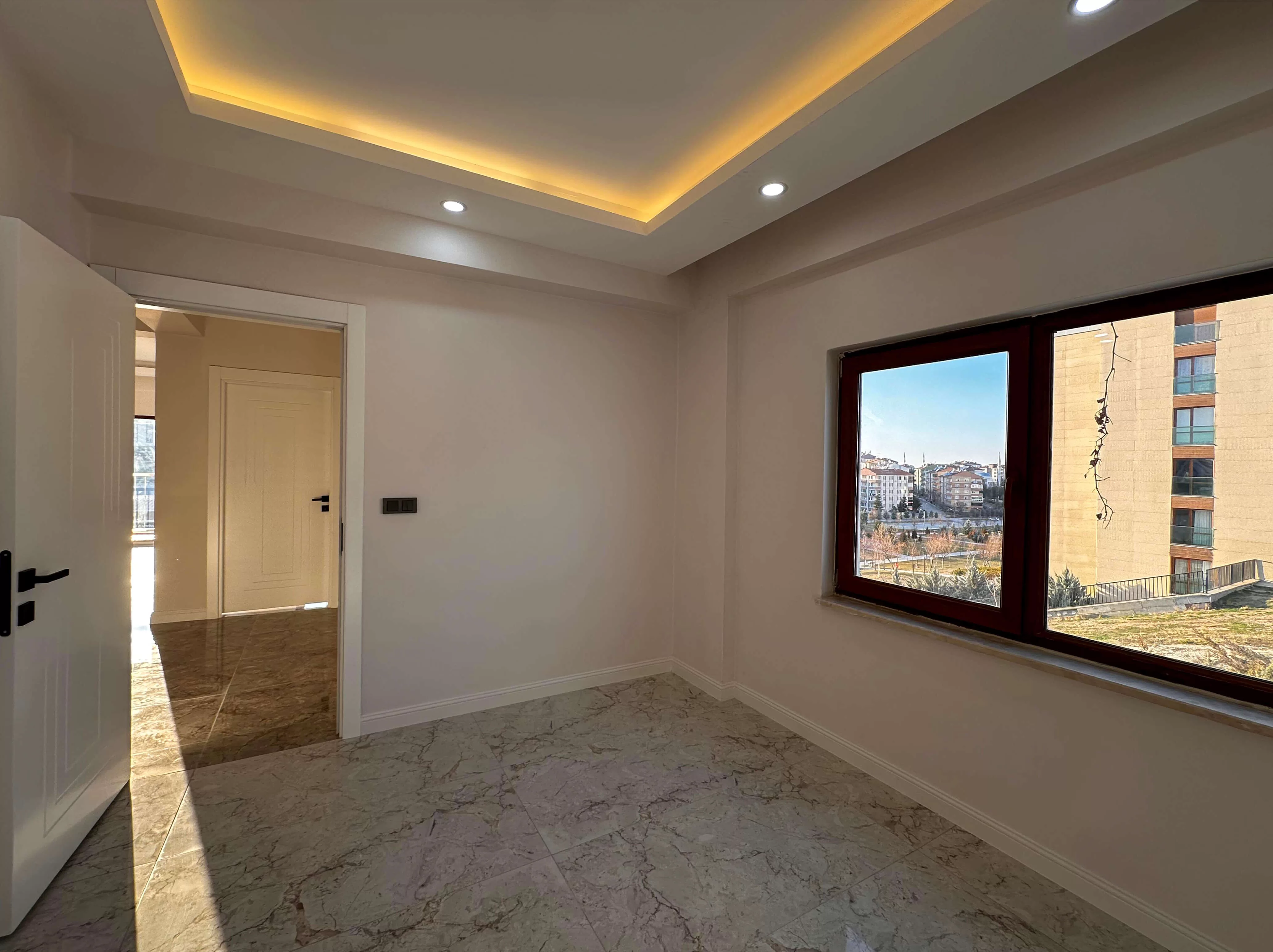 PİRİREİS VADİSİNDE SATILIK VİLLA