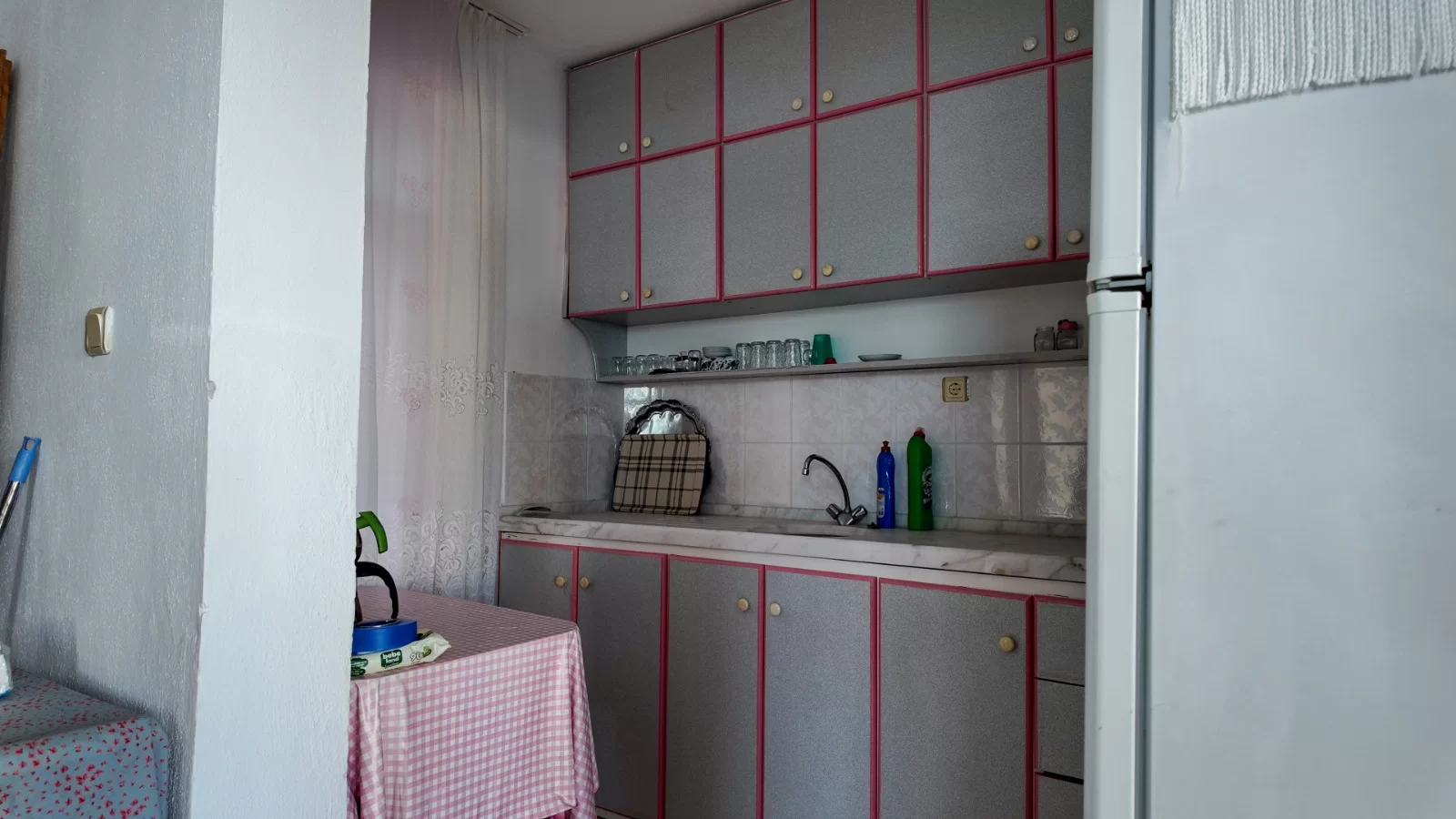 MAVİ KENT'te DOĞAYLA İÇ İÇE DENİZ MANZARALI SATILIK YAZLIK