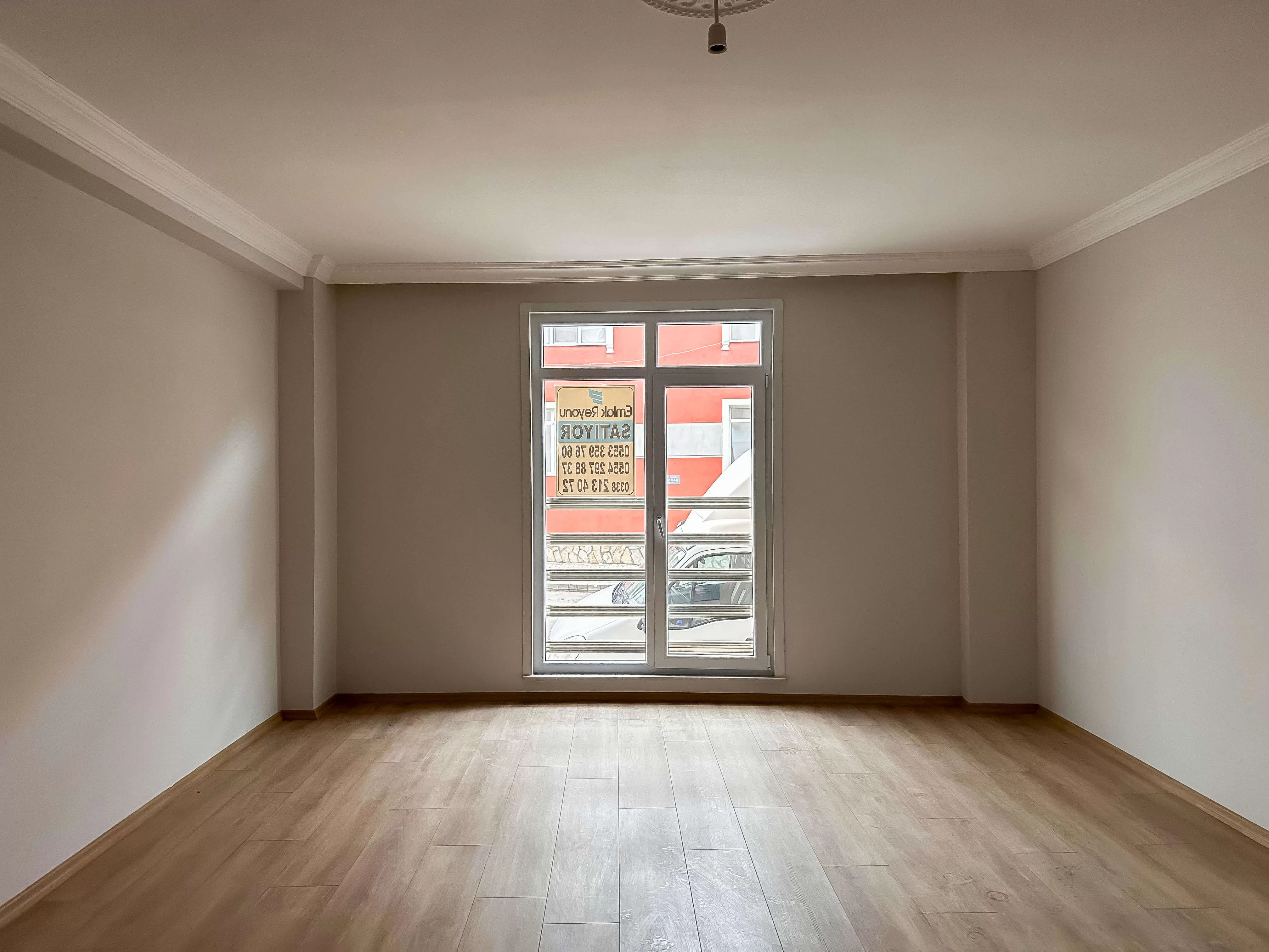 MAHMUDİYE MAHALLESİN de 2+0 SATILIK DAİRE