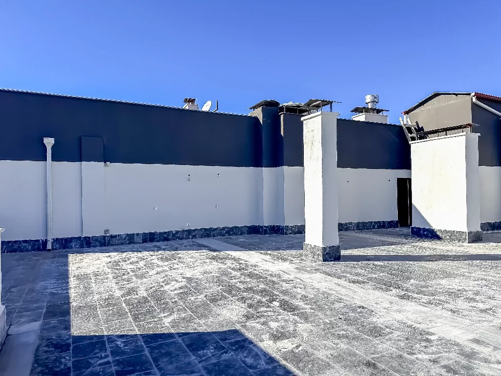 YENİŞEHİR MAH.de ÖZEL TERASLI 4+1 SATILIK DAİRE