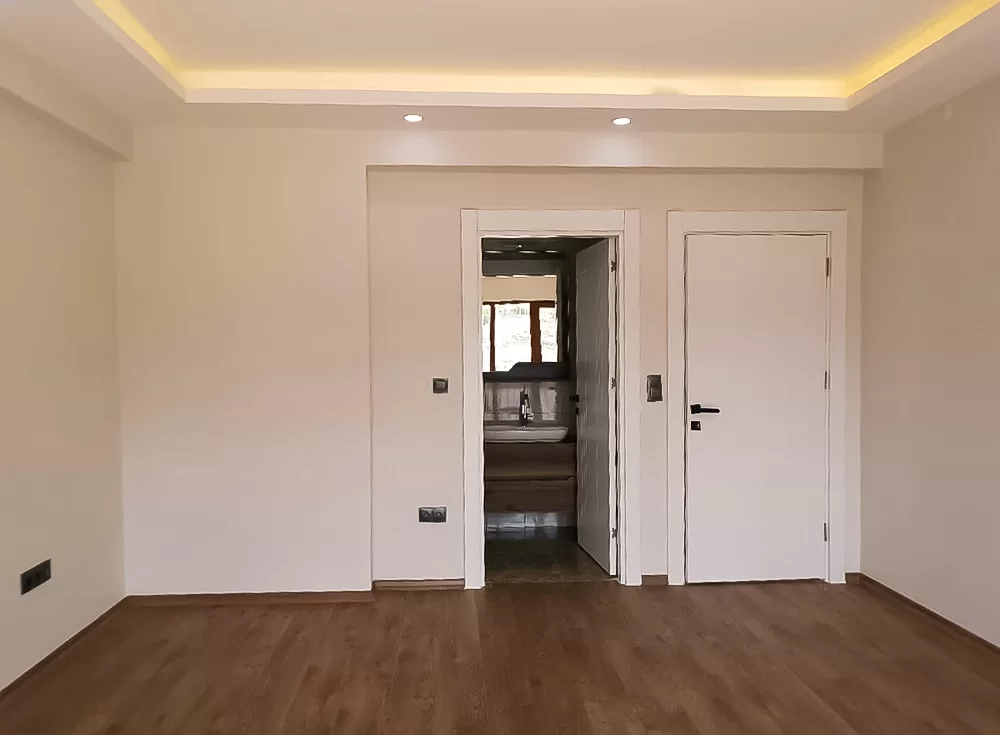 PİRİREİS VADİSİNDE SATILIK VİLLA