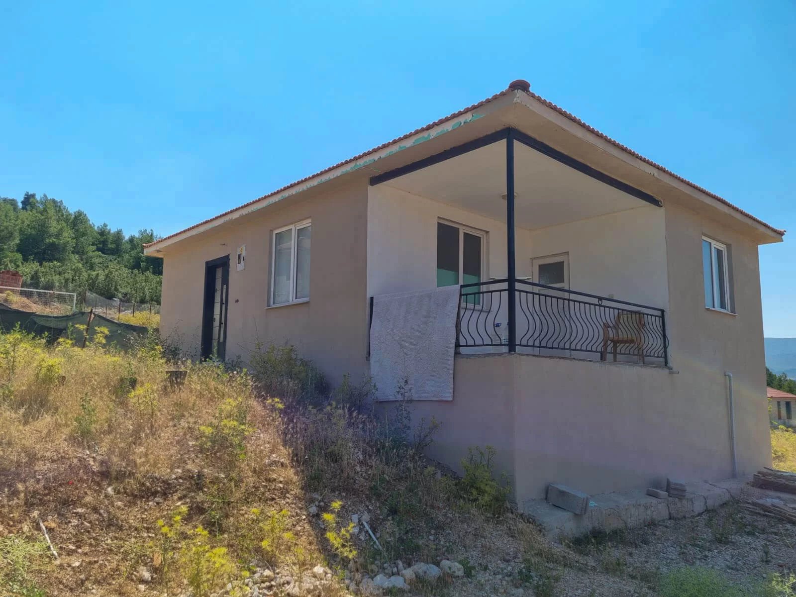 DÖŞEMEALTI DAĞBELİNDE SATILIK MÜSTAKİL EV