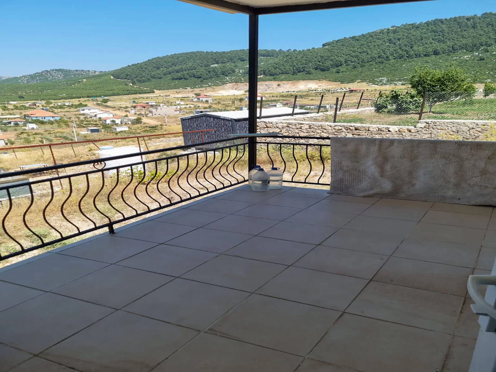 DÖŞEMEALTI DAĞBELİNDE SATILIK MÜSTAKİL EV