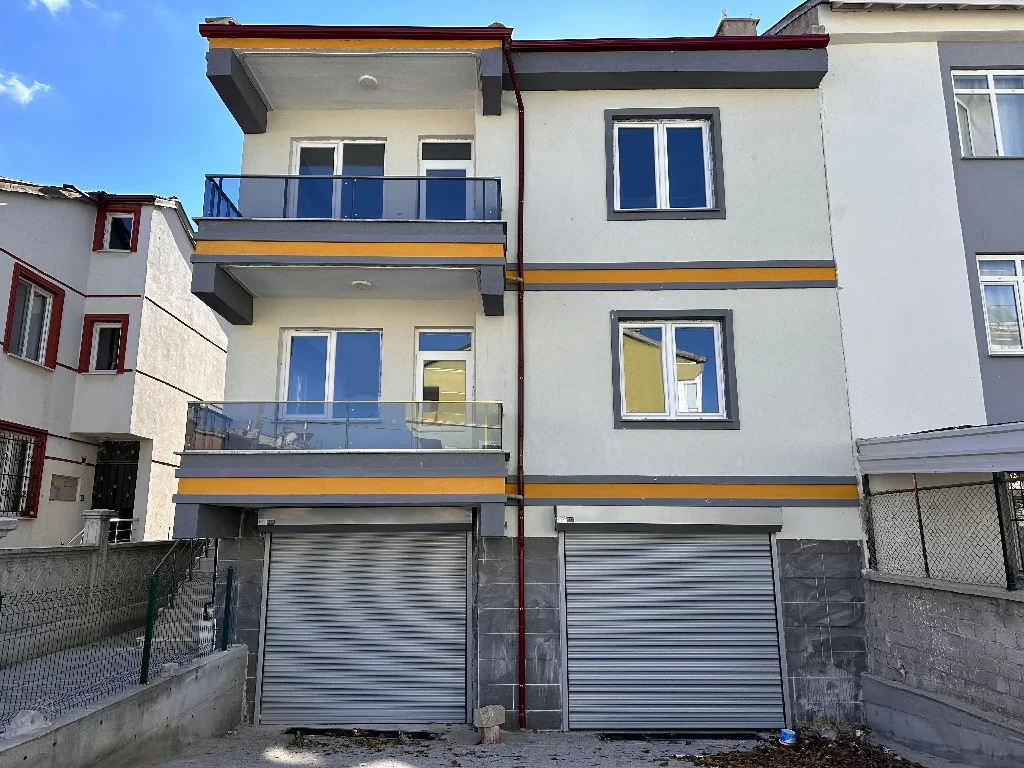 MÜMİNE HATUN MAH de 2+1 SATILIK DAİRE