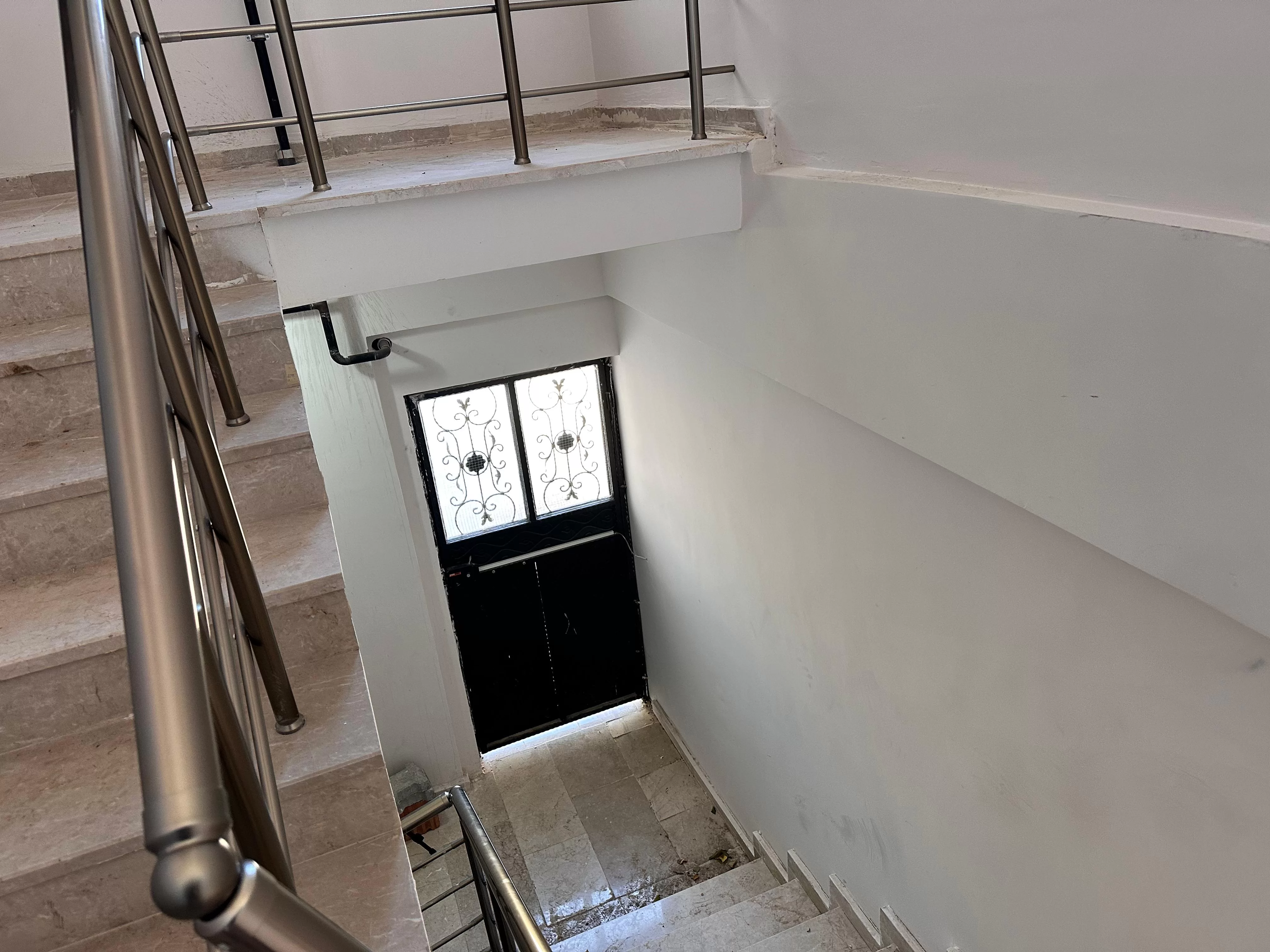 MÜMİNE HATUN MAH de 2+1 SATILIK DAİRE