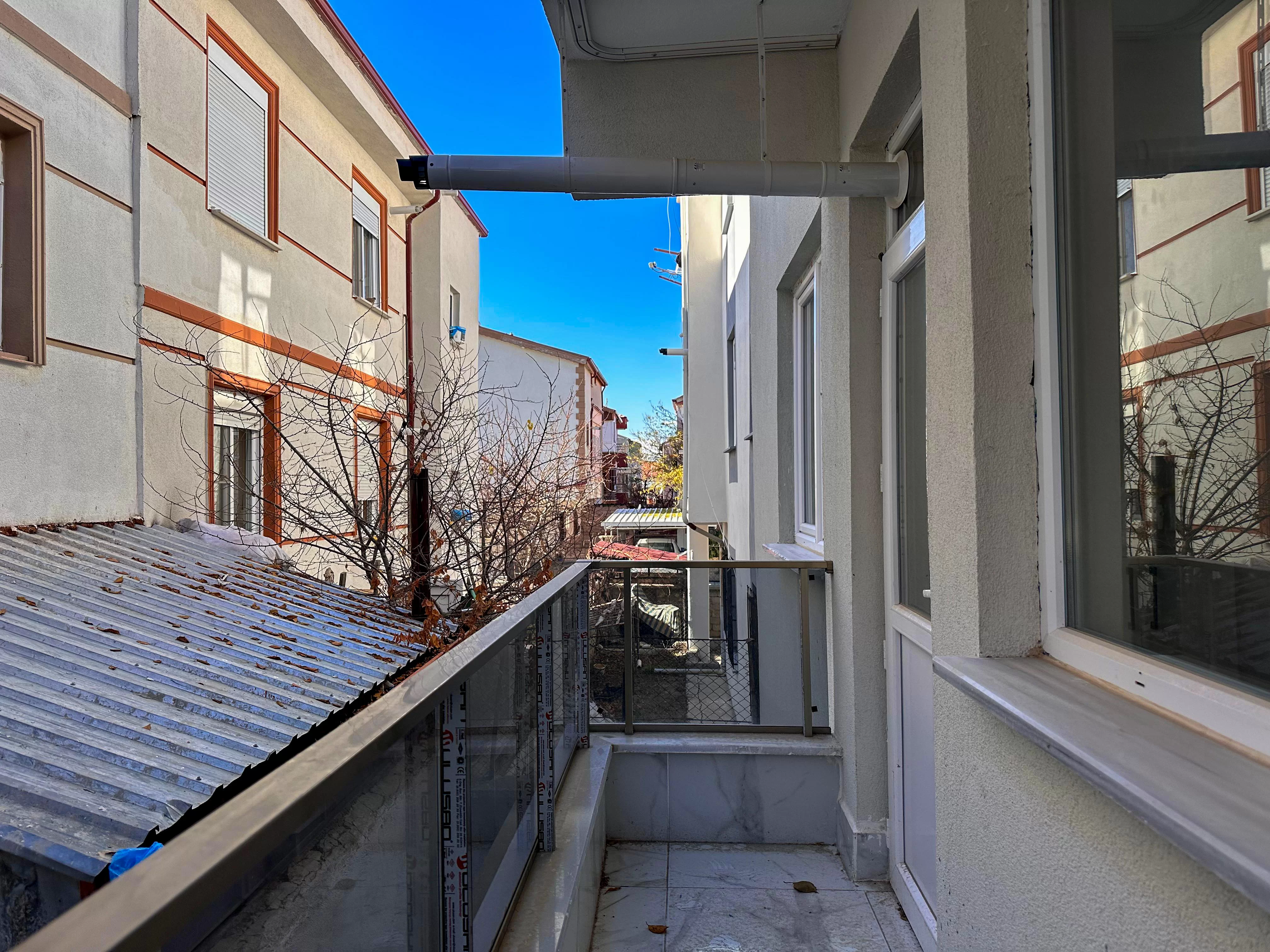 MÜMİNE HATUN MAH de 2+1 SATILIK DAİRE