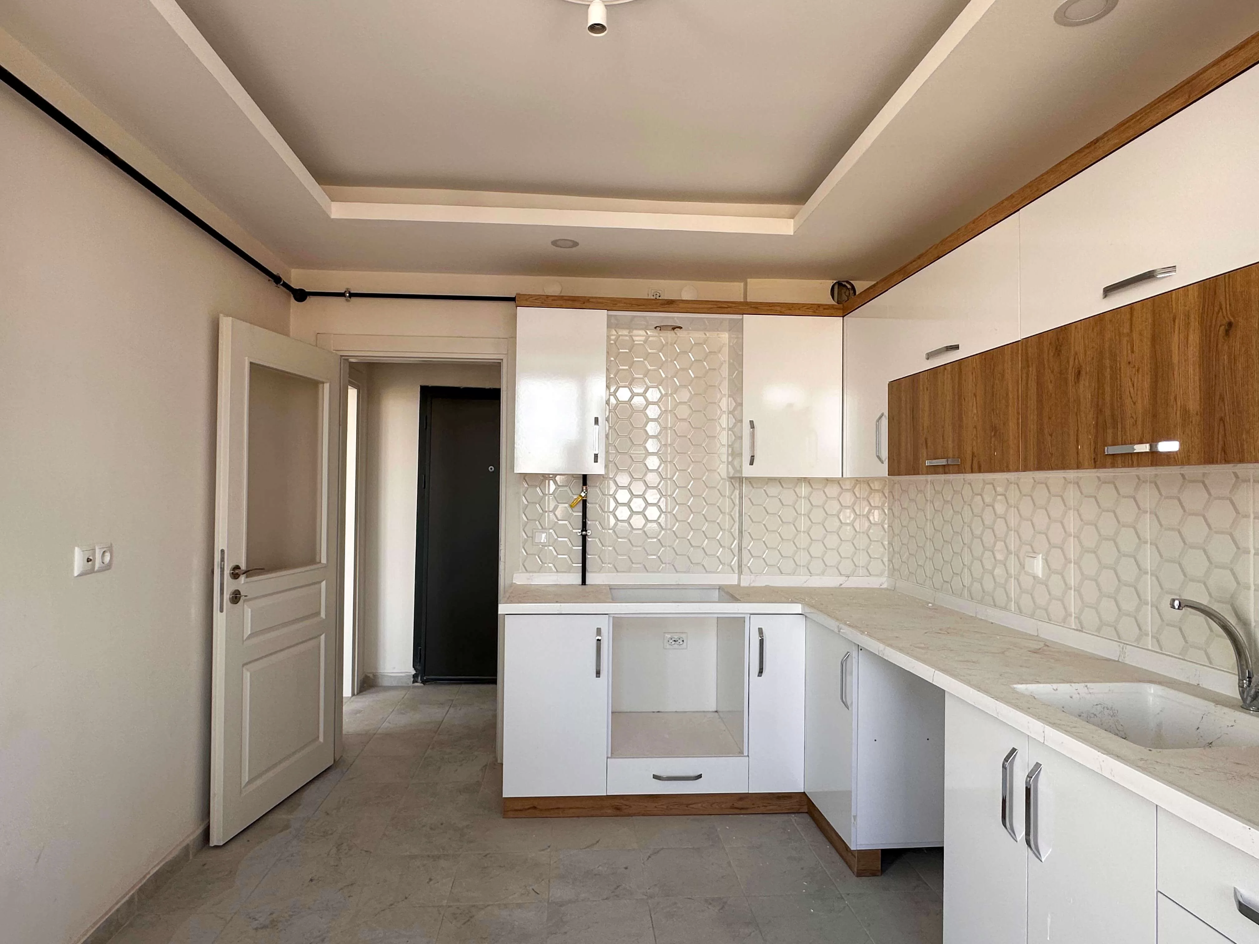 AYRANCI MERKEZDE 3+1 SATILIK DAİRE