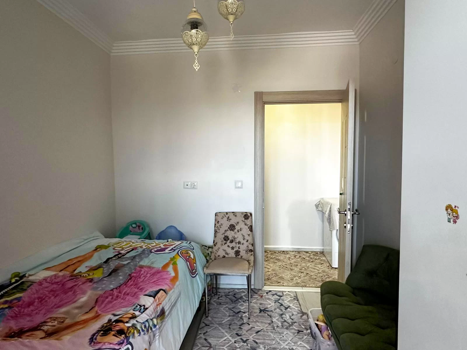 YENİŞEHİR MAH.de 3+1 SİTE İÇİNDE SATILIK DAİRE