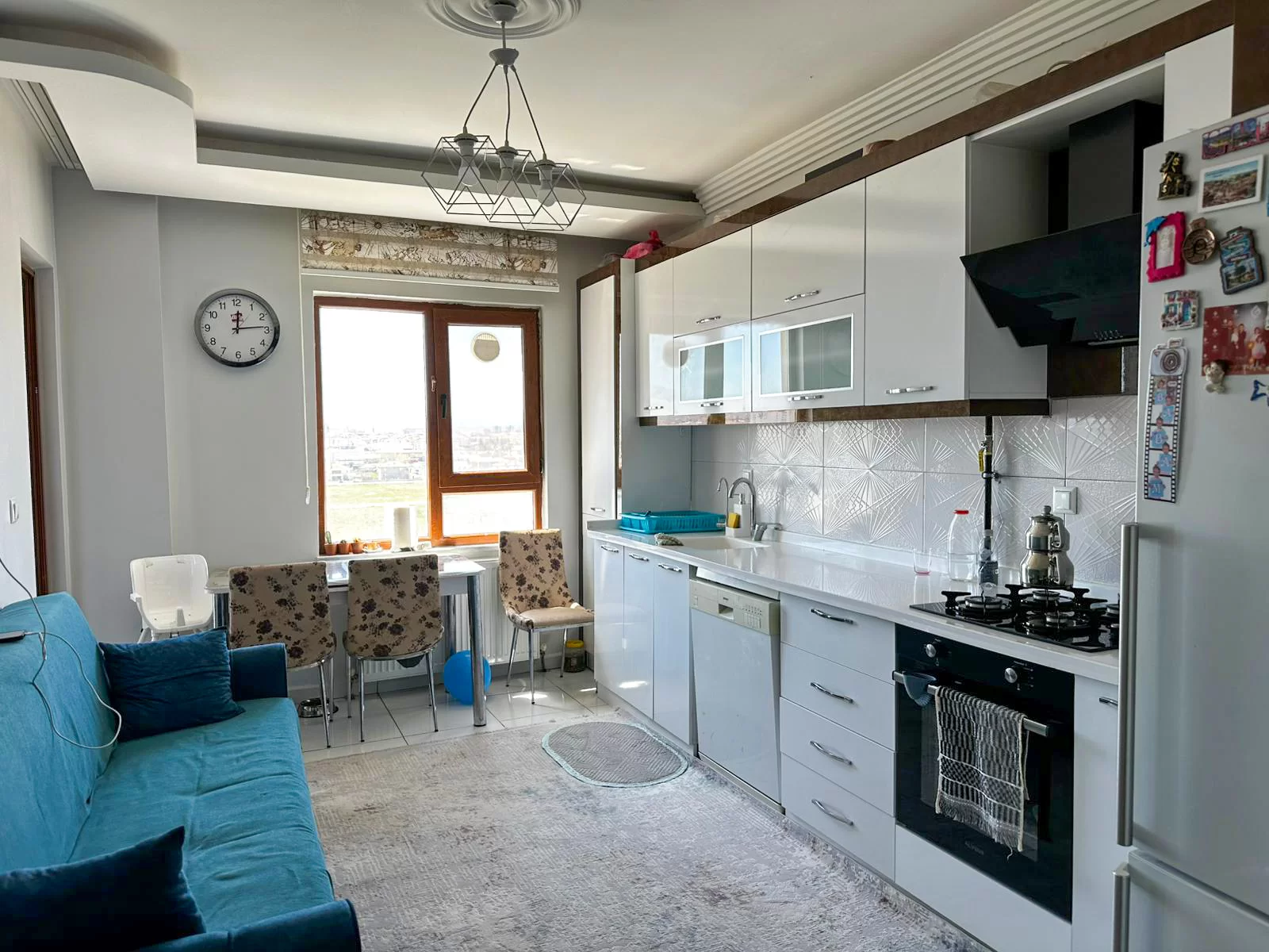 YENİŞEHİR MAH.de 3+1 SİTE İÇİNDE SATILIK DAİRE