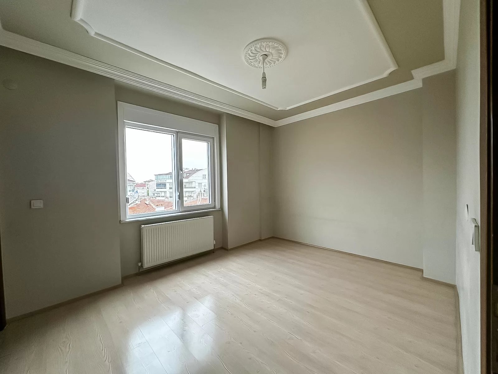 LEBLEBİCİLER KAVŞAĞINDA 3+1 ARA KAT SATILIK DAİRE