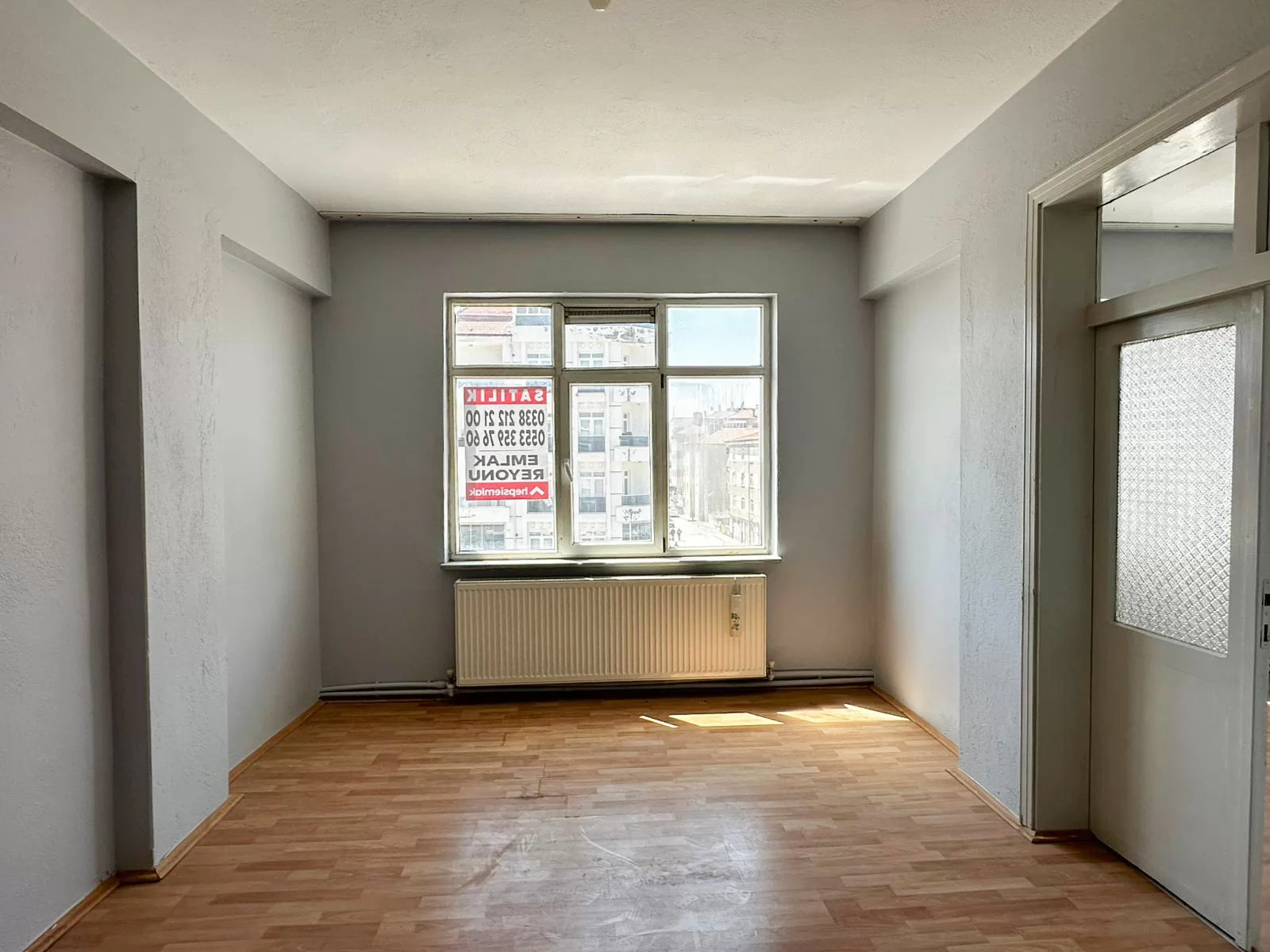 ALİŞAHANE MAH.de ARA KAT SATILIK DAİRE