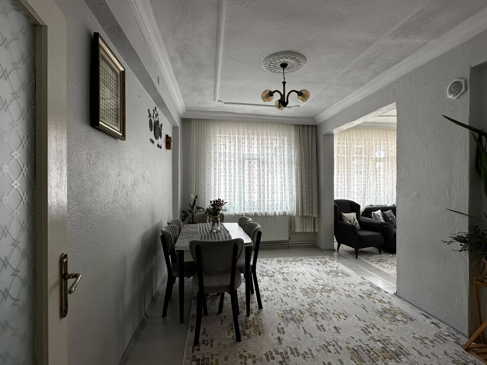VALİDE SULTAN MAHALLESİNDE 2+1 SATILIK DAİRE
