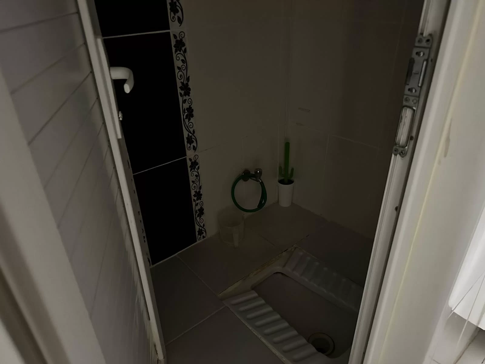 VALİDE SULTAN MAHALLESİNDE 2+1 SATILIK DAİRE
