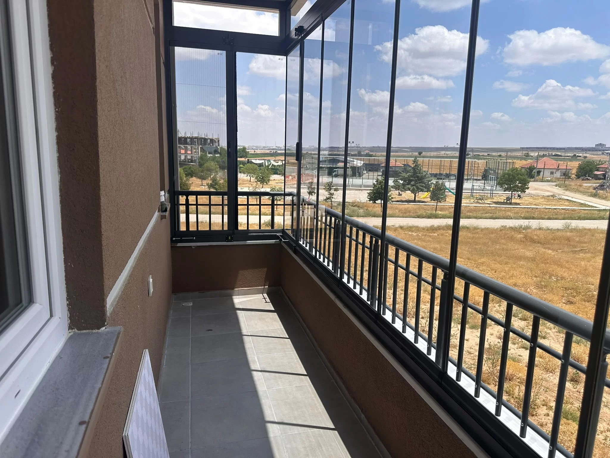 YENİ ADLİYEYE YAKIN KONUMDA 2+1 EŞYALI KİRALIK DAİRE