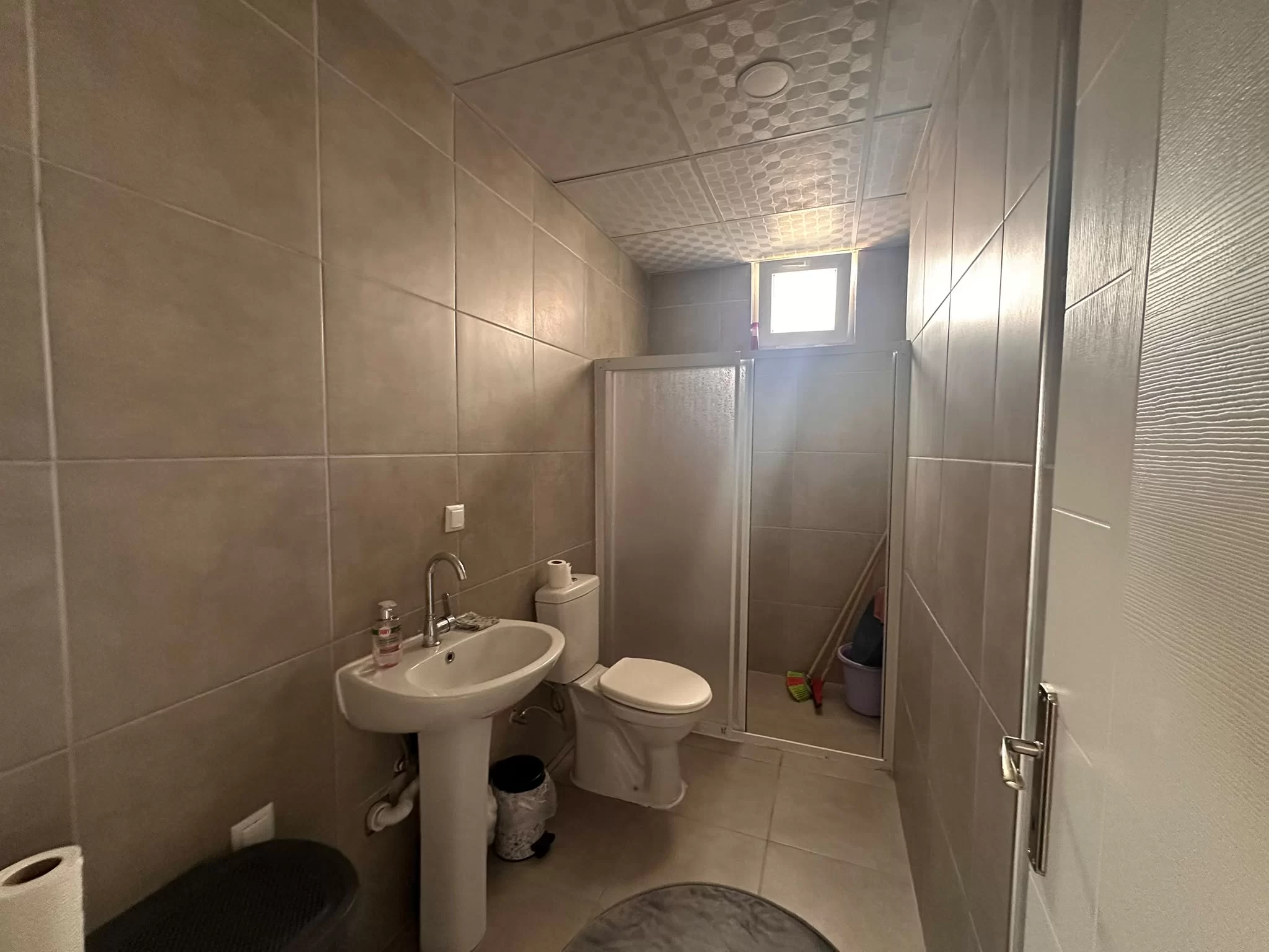 YENİ ADLİYEYE YAKIN KONUMDA 2+1 EŞYALI KİRALIK DAİRE