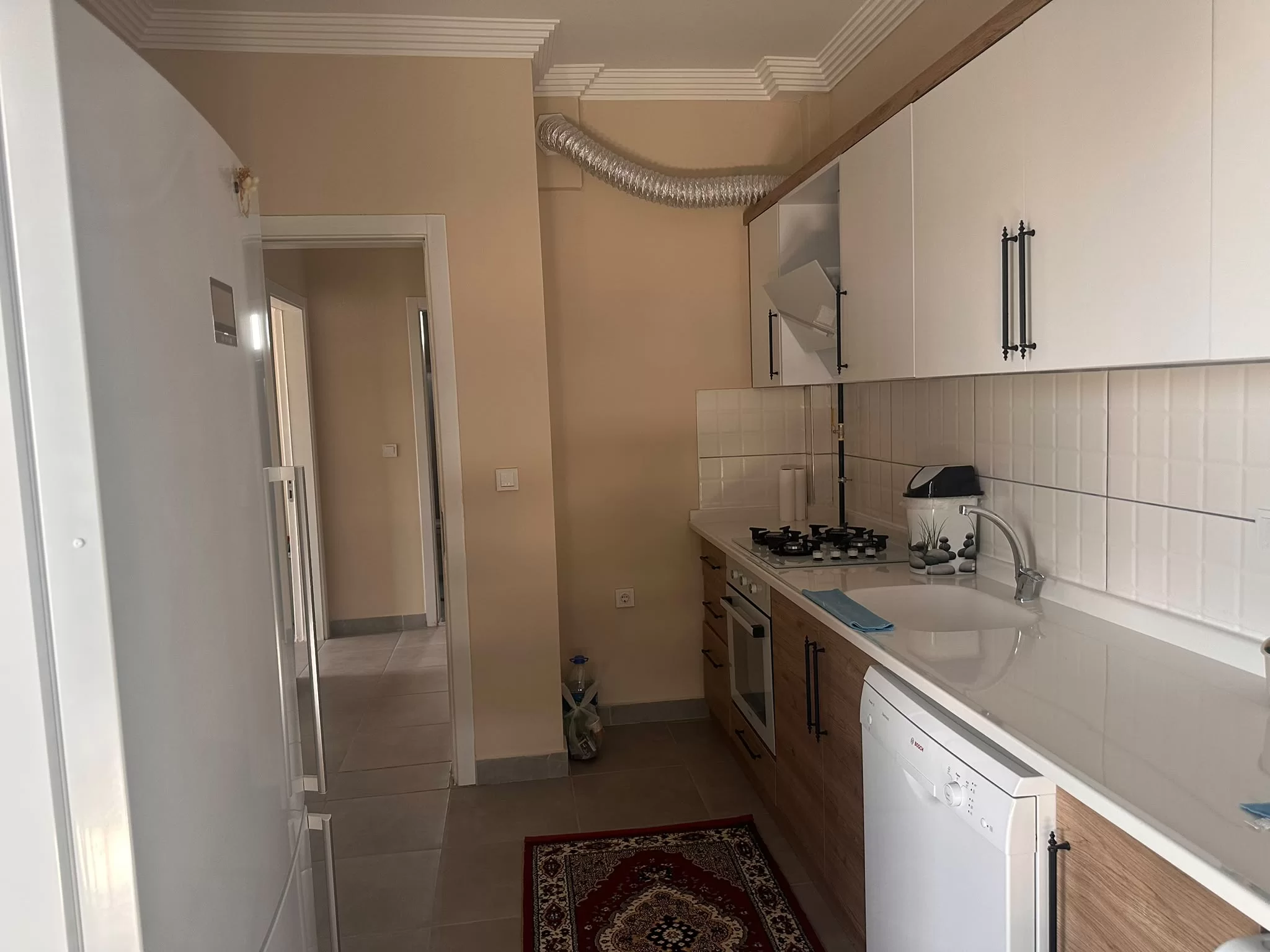 YENİ ADLİYEYE YAKIN KONUMDA 2+1 EŞYALI KİRALIK DAİRE
