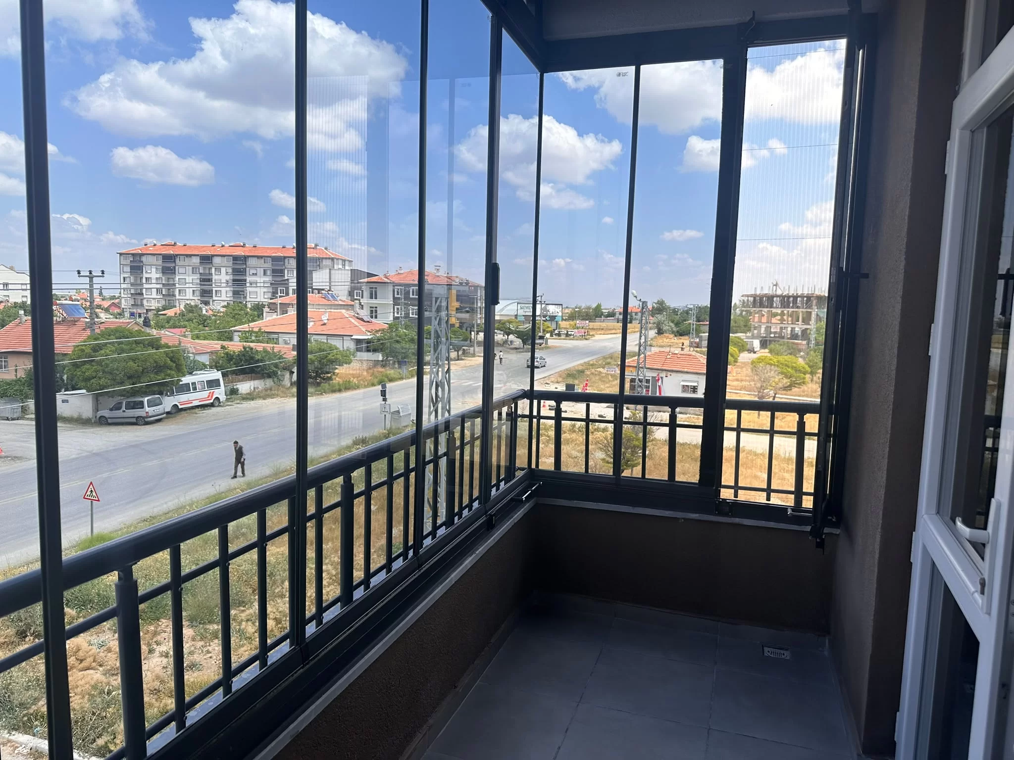 YENİ ADLİYEYE YAKIN KONUMDA 2+1 EŞYALI KİRALIK DAİRE