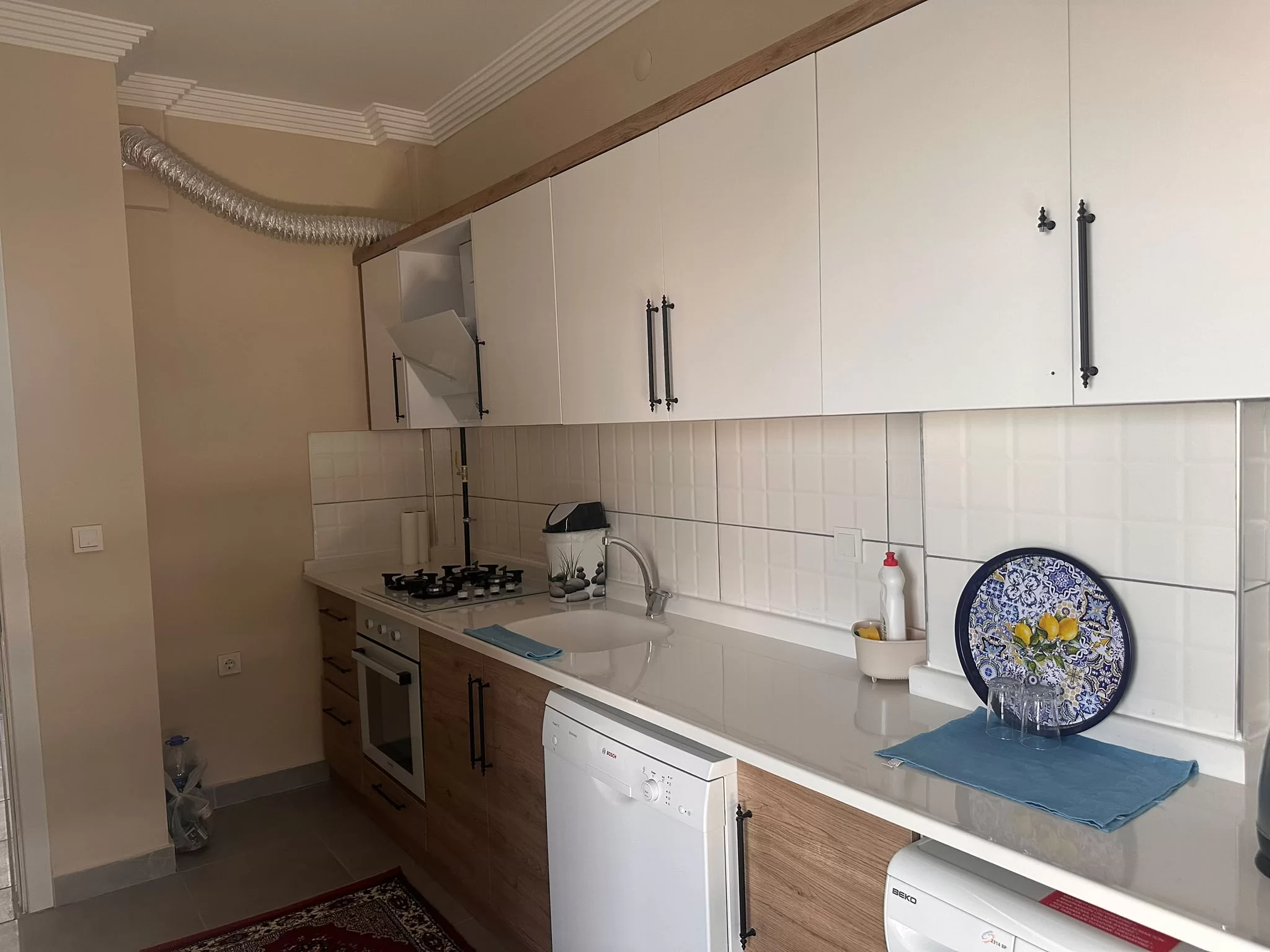 YENİ ADLİYEYE YAKIN KONUMDA 2+1 EŞYALI KİRALIK DAİRE
