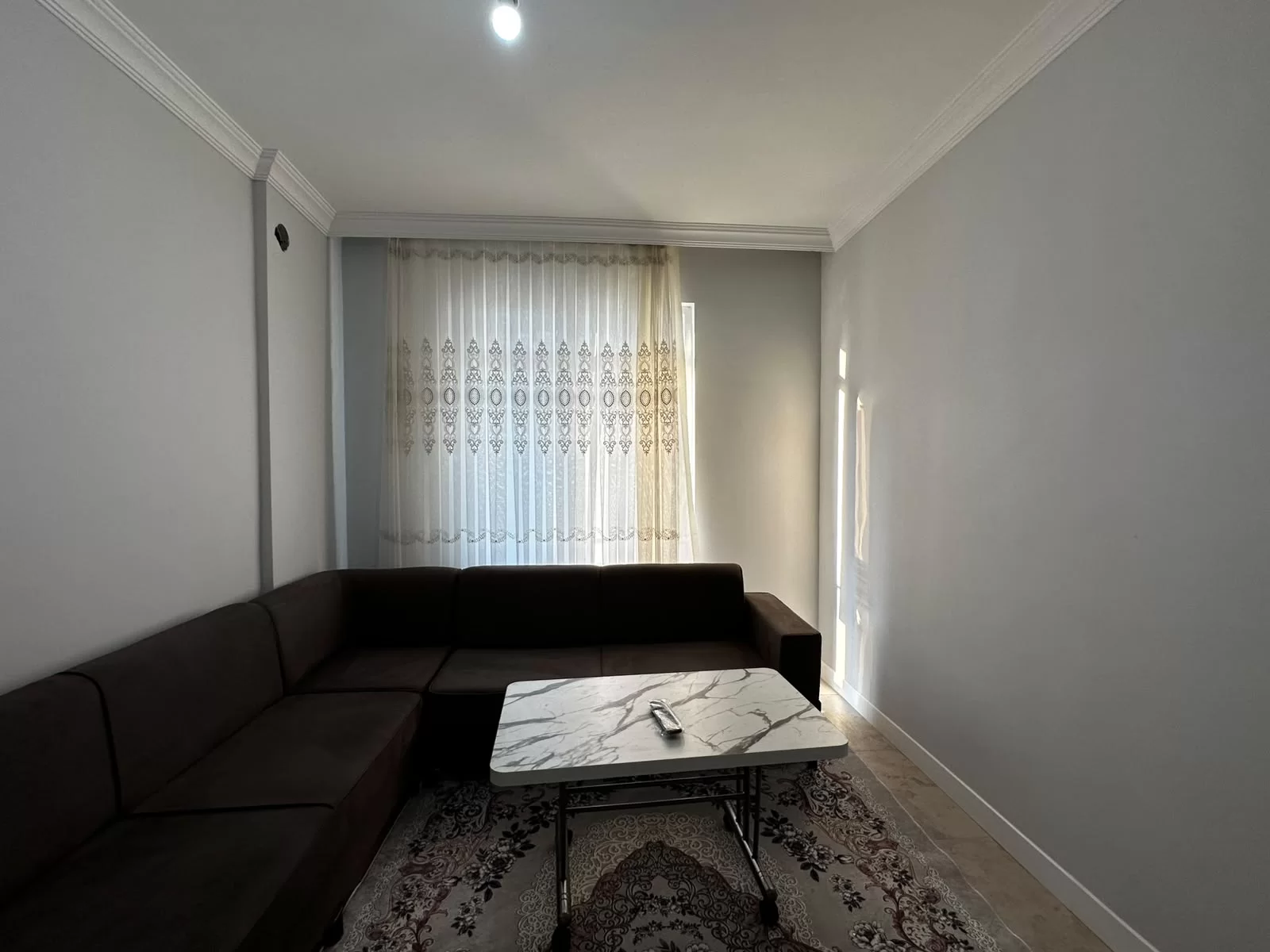 TAPDUK EMRE MAH.de SIFIR EŞYALI 1+1 KİRALIK APART DAİRE