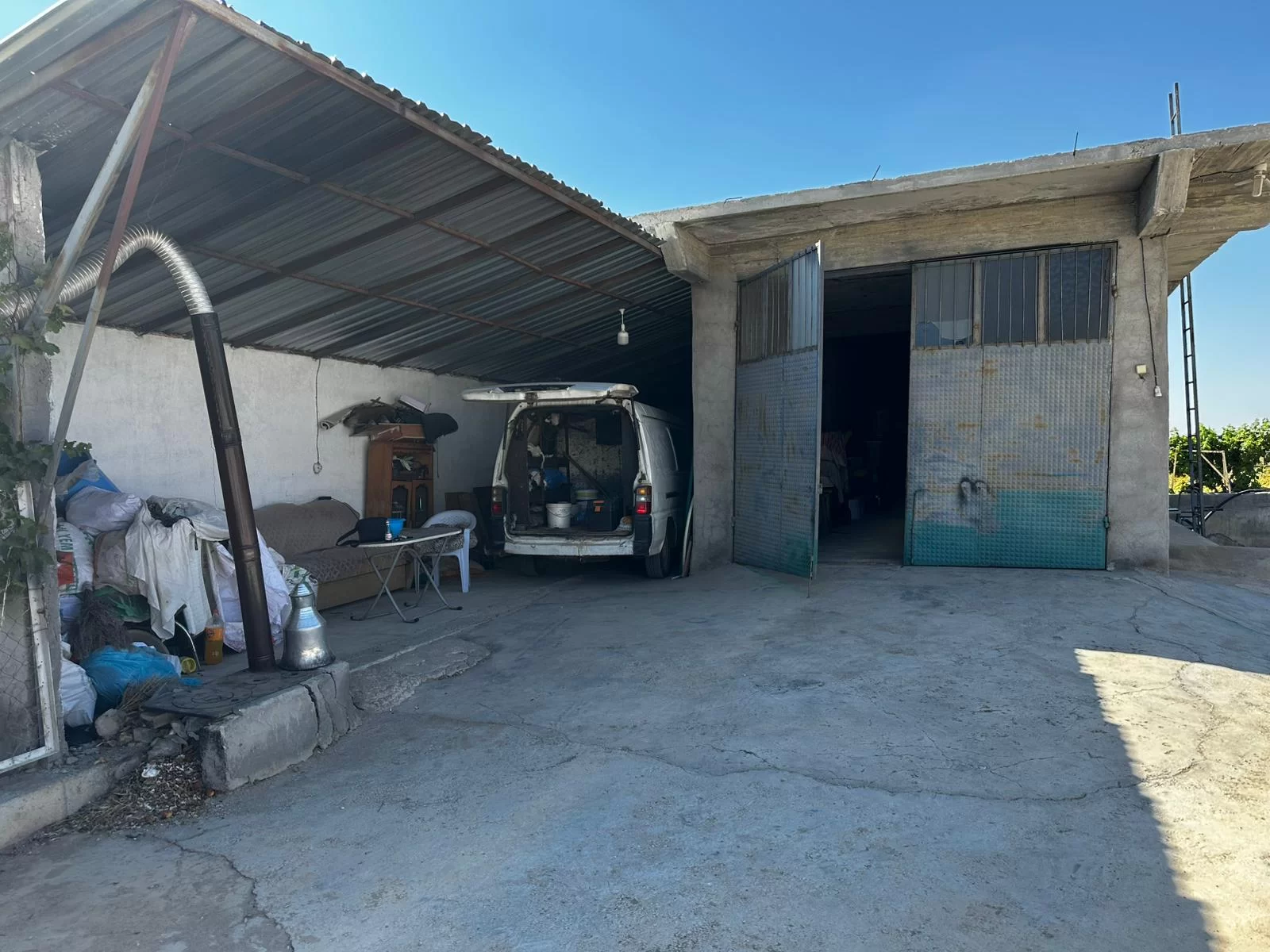 MORCALI'da DOĞA İÇİNDE SATILIK BAHÇE VE EVİ