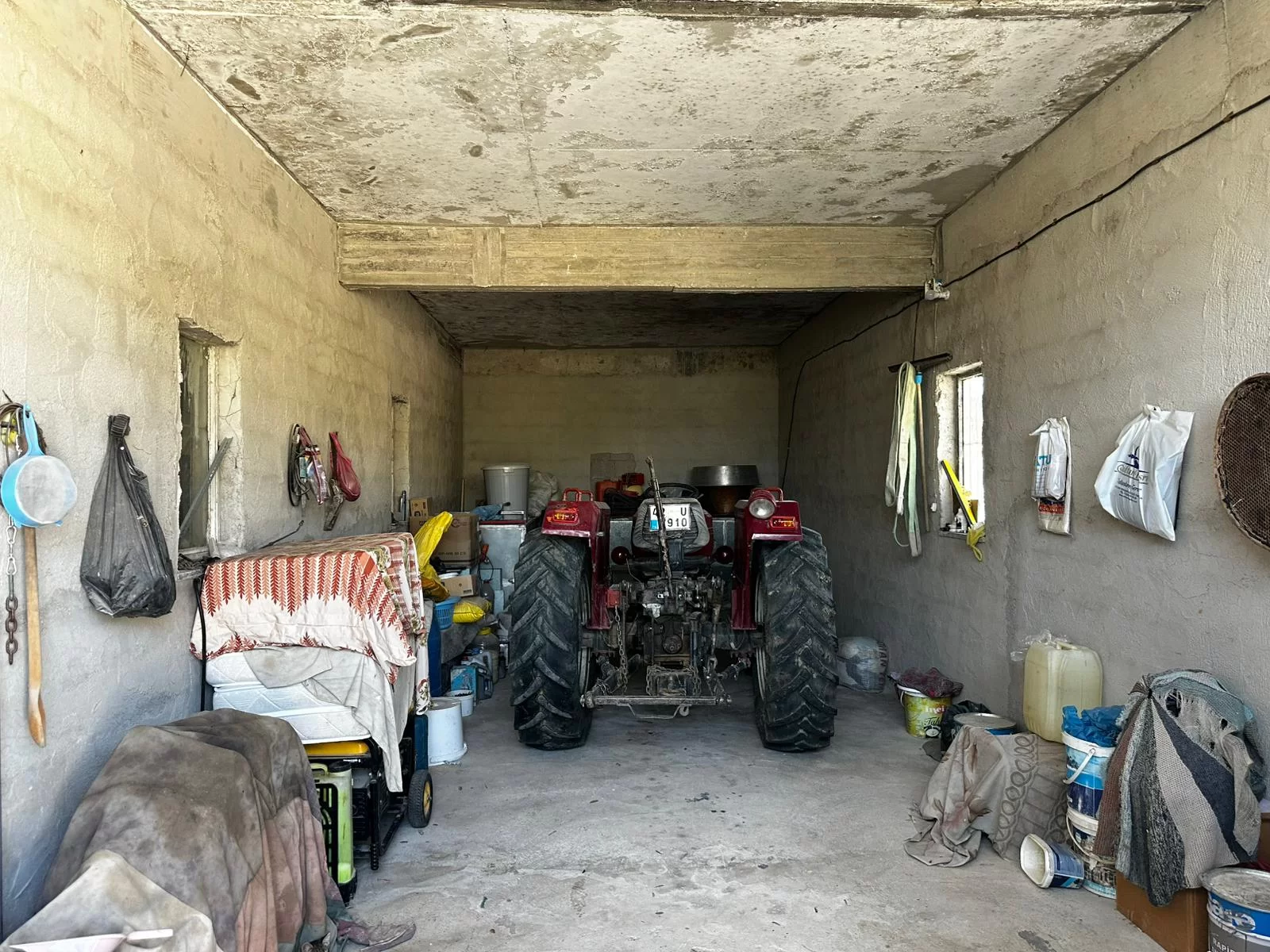 MORCALI'da DOĞA İÇİNDE SATILIK BAHÇE VE EVİ