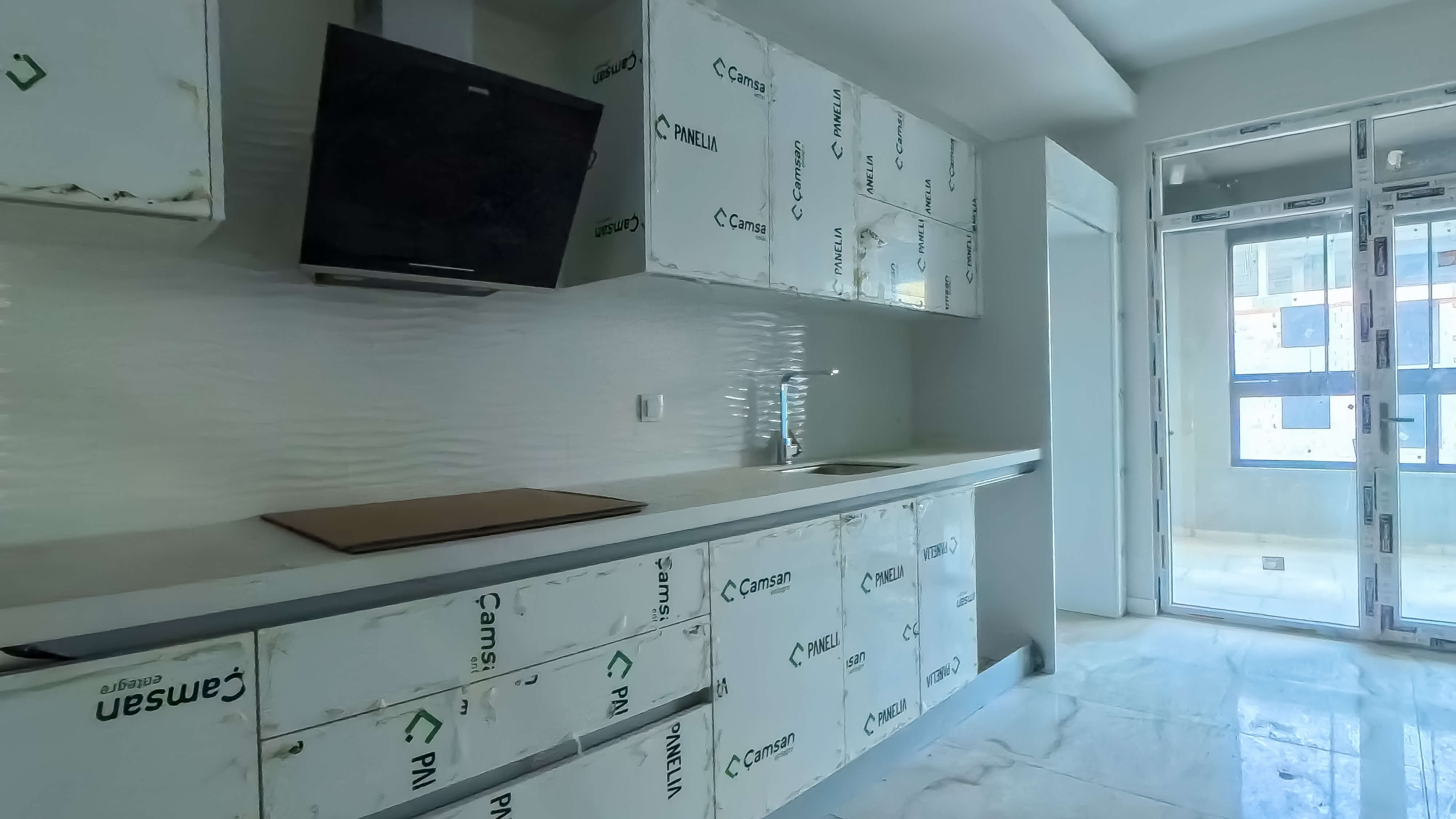 Yeni Şehir Mah.de 4+1 Arakat Satılık Daire