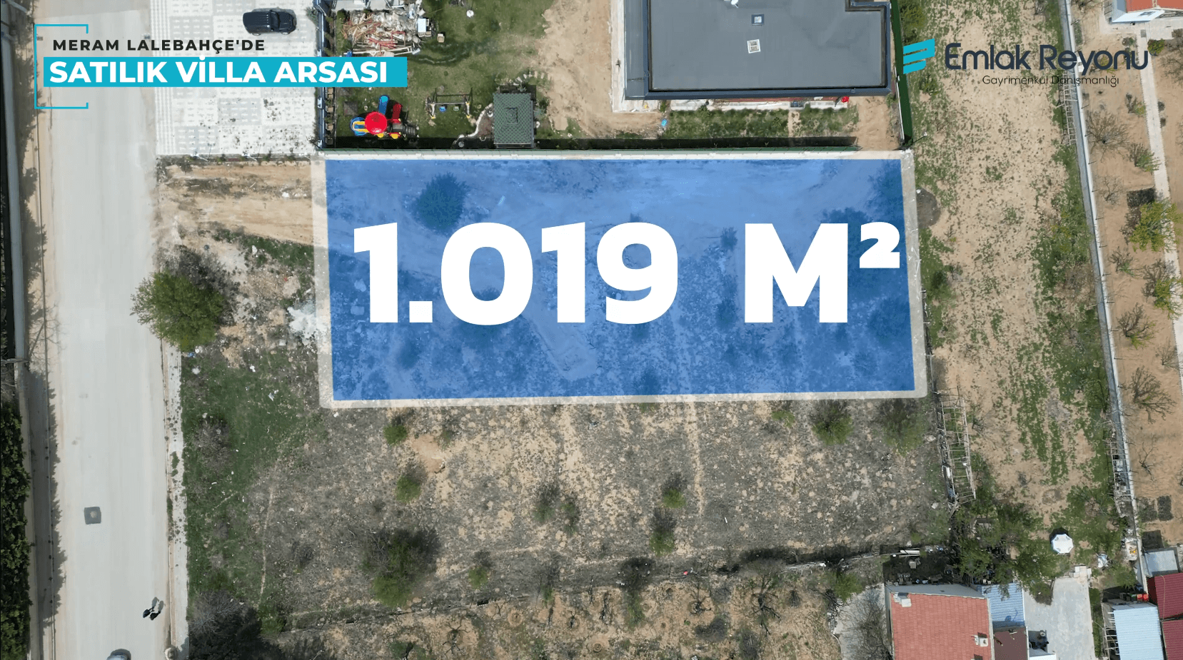 Meram Lalebahçede Satılık Villa Arsası